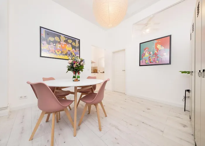 Great 2-Room Apartment In Mitte