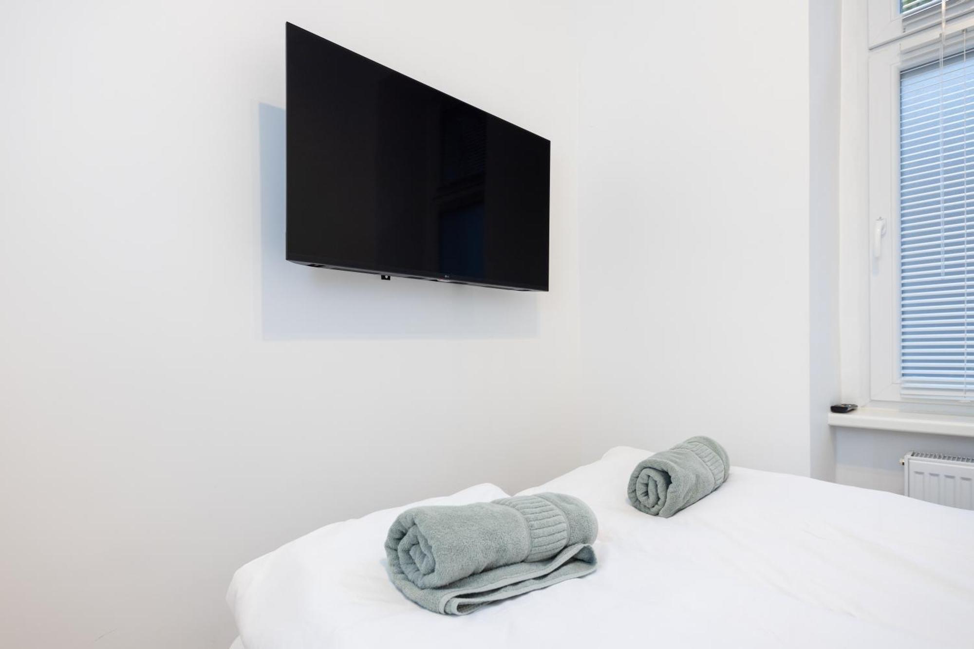 Great 2-room In Mitte Apartment *